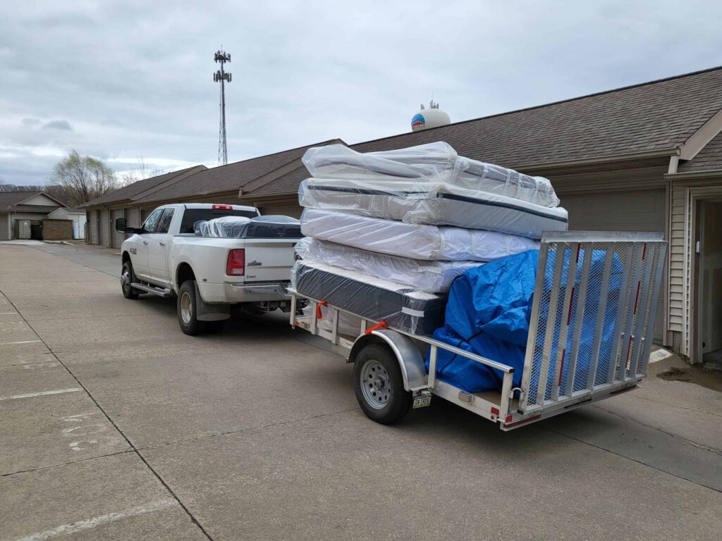 KJ Haul Away truck
