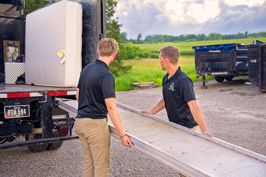 KJ Haul Away’s Professional Junk Removal Services in Solon, IA