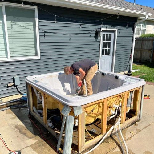 disassembling a hot tub, hot tub removal, demolition services, cedar rapids ia, kj haul away